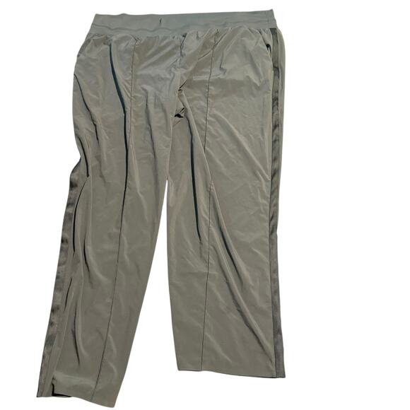 Athleta Nolita Wide Leg Pull-On Pants, Mountain Olive Green, Plus Size 26W - Picture 3 of 8